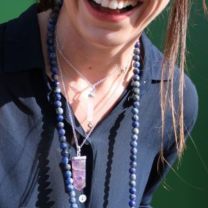 Pendentif Pointe en Agate Noire – Pierre de Protection & Stabilité