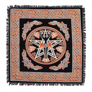 Tapis d’autel noir à franges – Motifs celtiques symboliques
