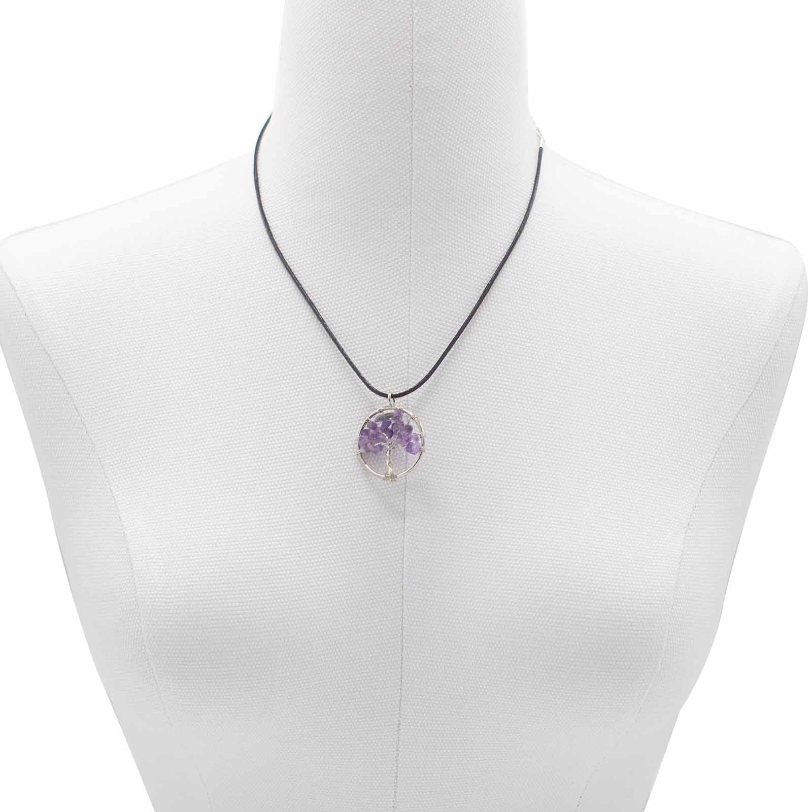 Collier arbre de vie en améthyste violette naturelle monture argentée avec cordon noir
