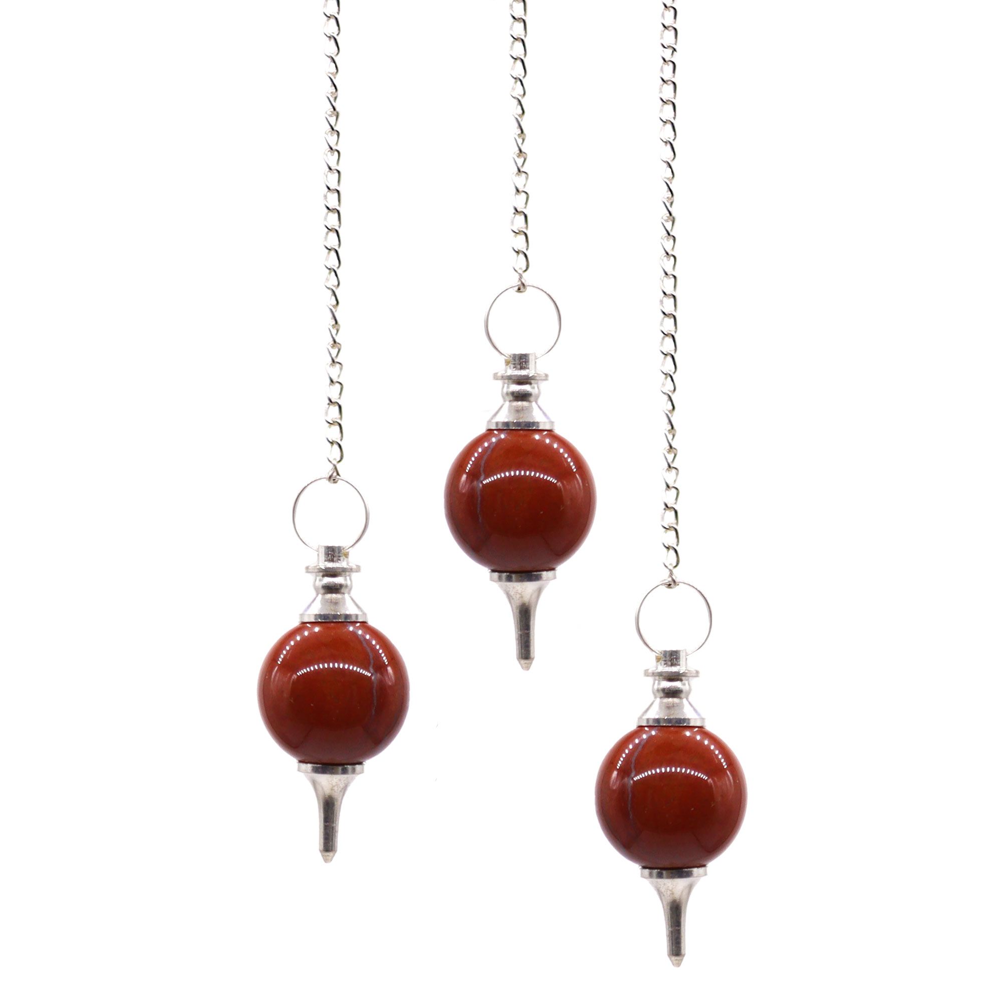 pendule sphère en jaspe rouge naturel suspendu à une chaîne métallique pour radiesthésie