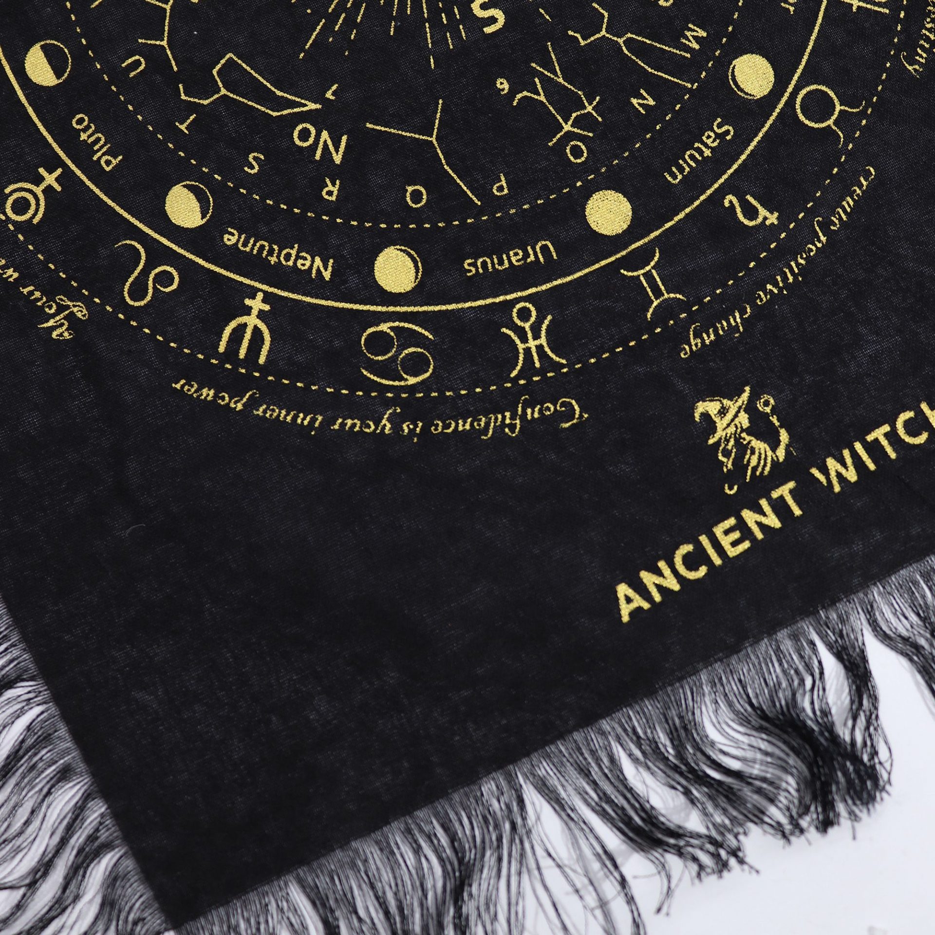 Tissu de Divination Pendule – Œil Mystique Noir & Or – Image 2