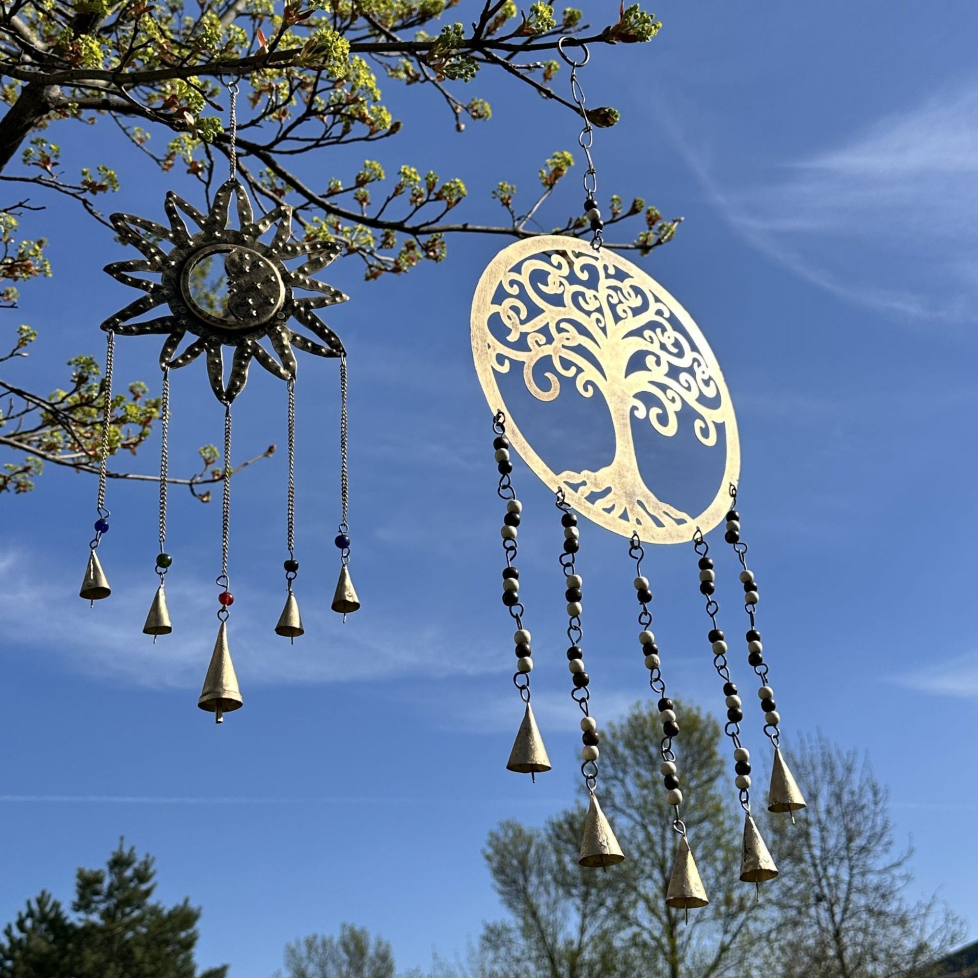Grand Carillon Arbre de Vie en Laiton Filigrane — Perles & Grandes Cloches | 25 × 35 cm – Image 4