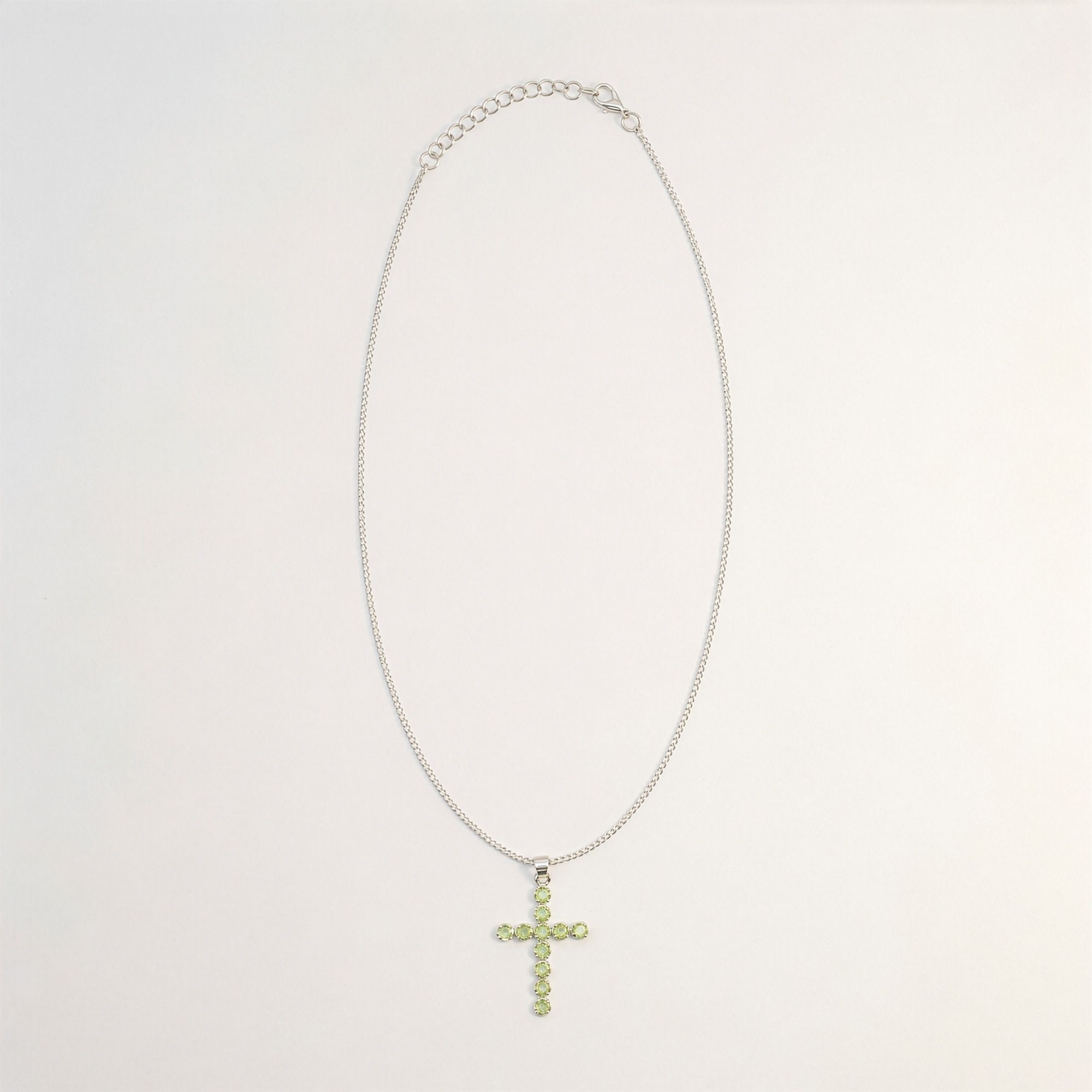 Pendentif Crucifix en Péridot Plaqué Argent – Collier avec Chaîne 45 cm – Image 4