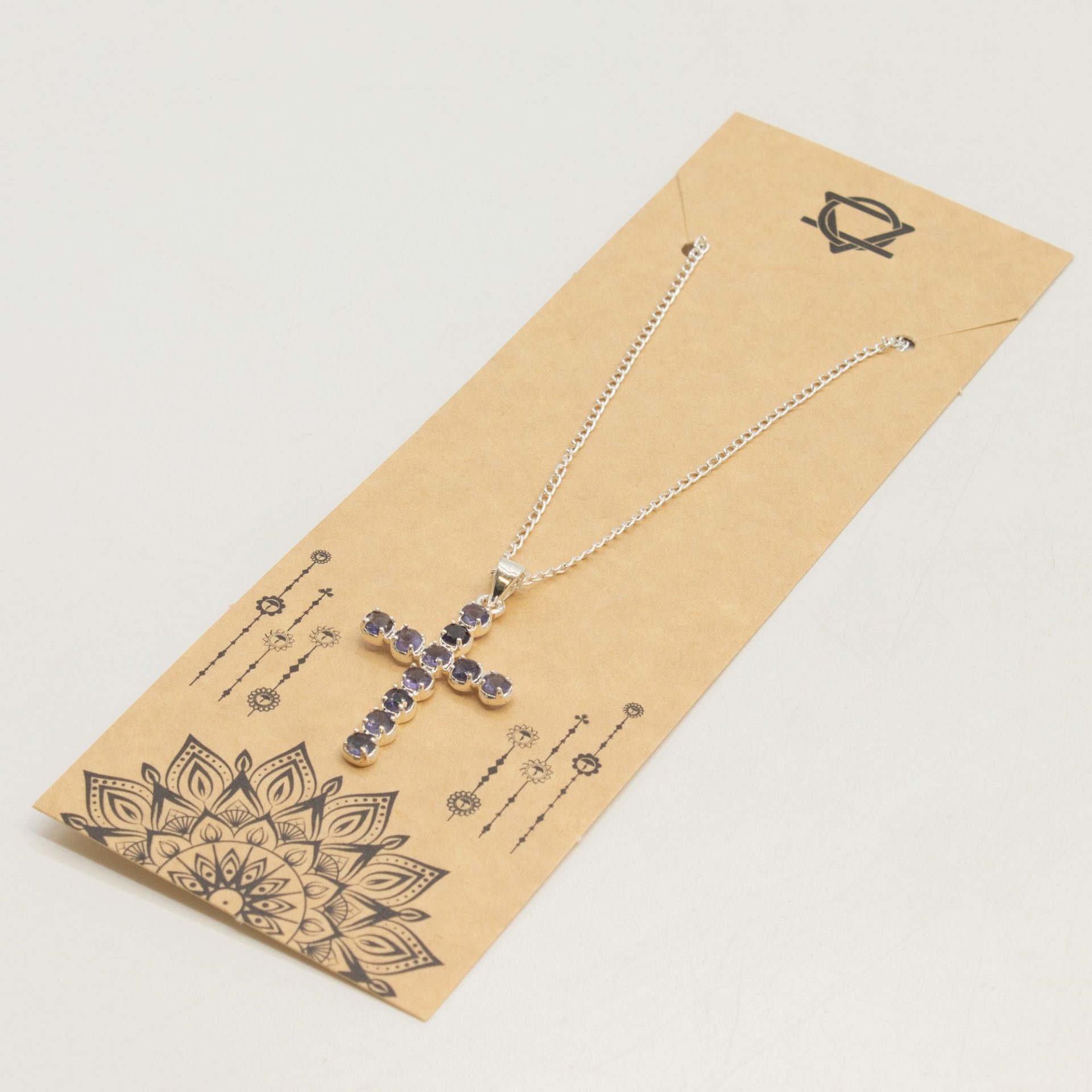 Pendentif Crucifix en Iolite Plaqué Argent – Collier avec Chaîne 45 cm – Image 3
