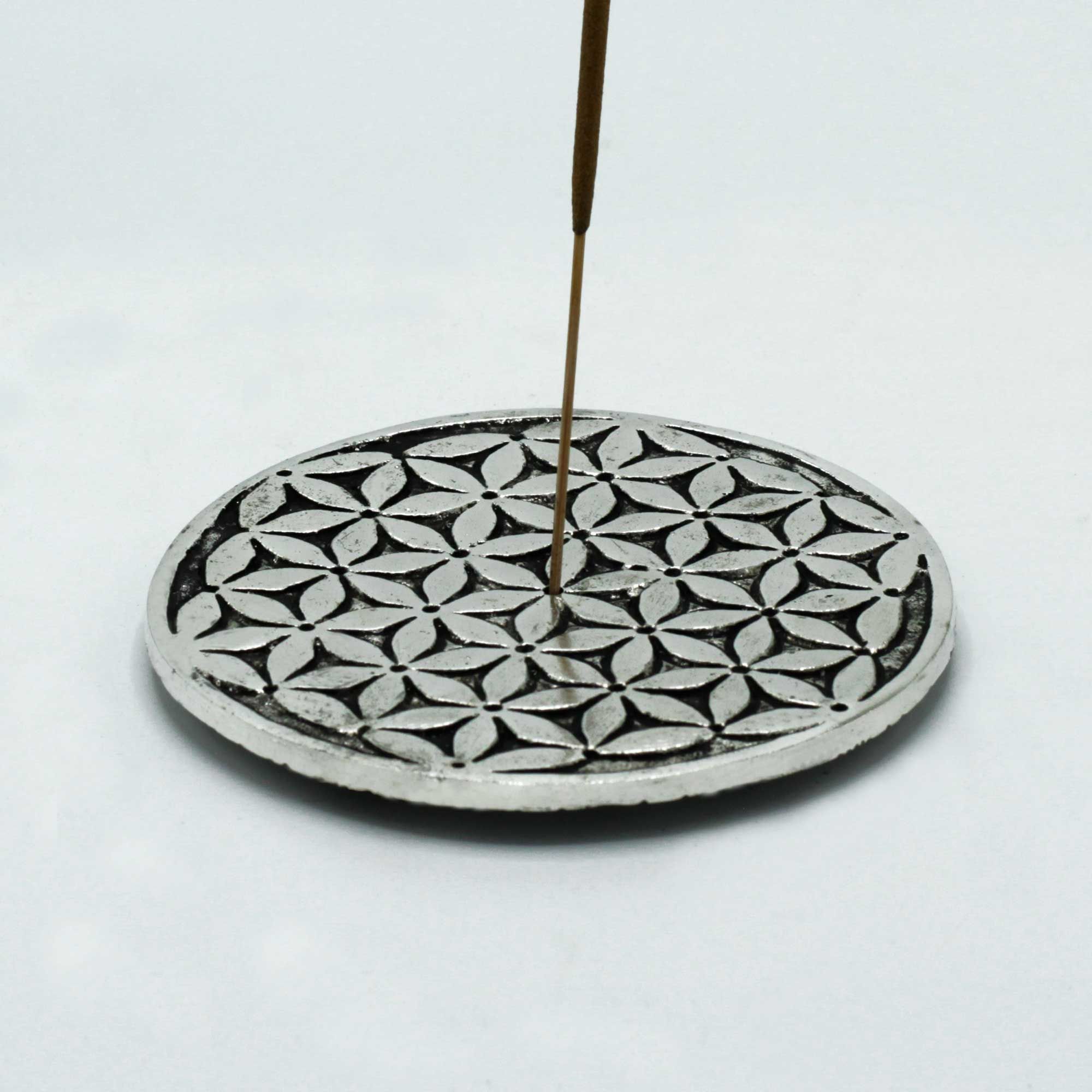 Porte-Encens en Aluminium 11 cm – Fleur de Vie Ajourée – Image 2