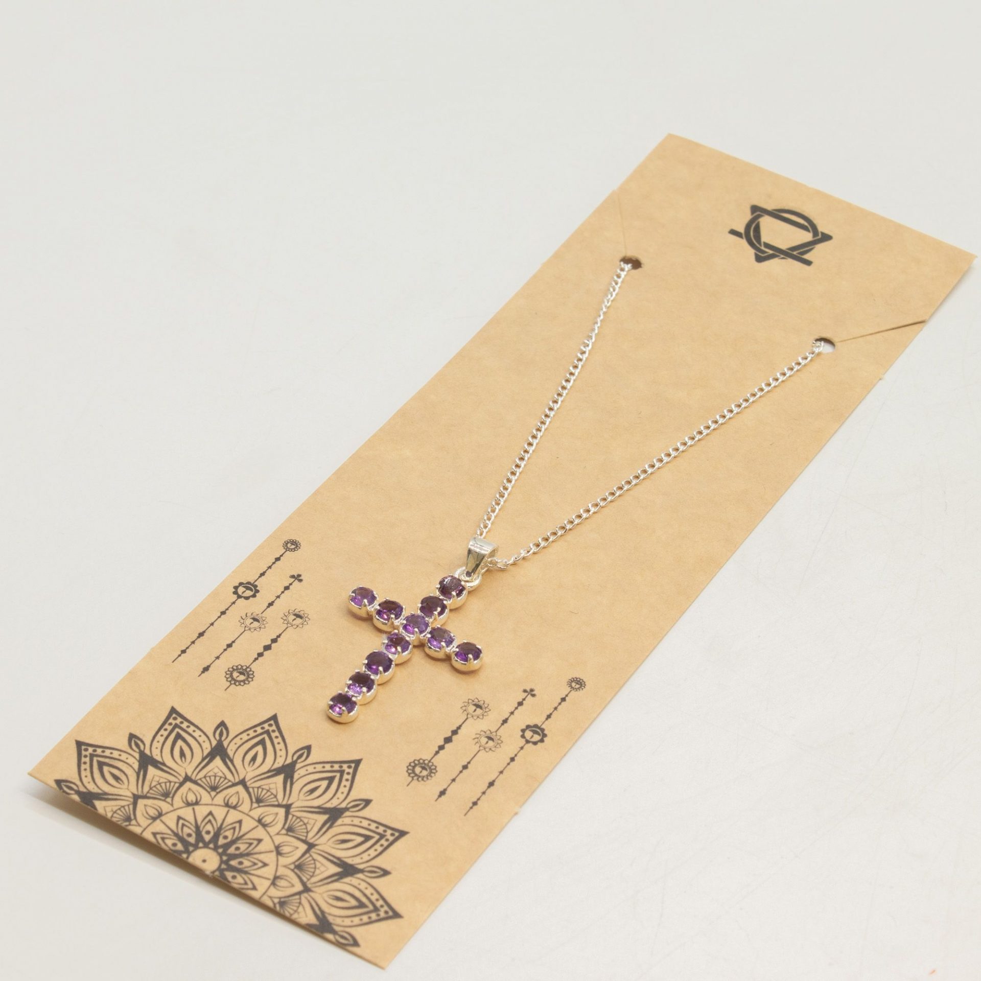 Pendentif Crucifix en Améthyste Plaqué Argent – Collier Dévotionnel Indien avec Chaîne 45 cm – Image 5