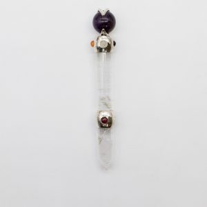 Baguette Prismatique Céleste en cristal, sphère mobile en améthyste et quartz rose – Lumen Arca