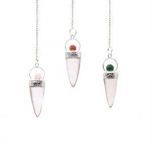 Pendule Cône en Cristal de Roche et Anneau Argenté – Pierre aléatoire