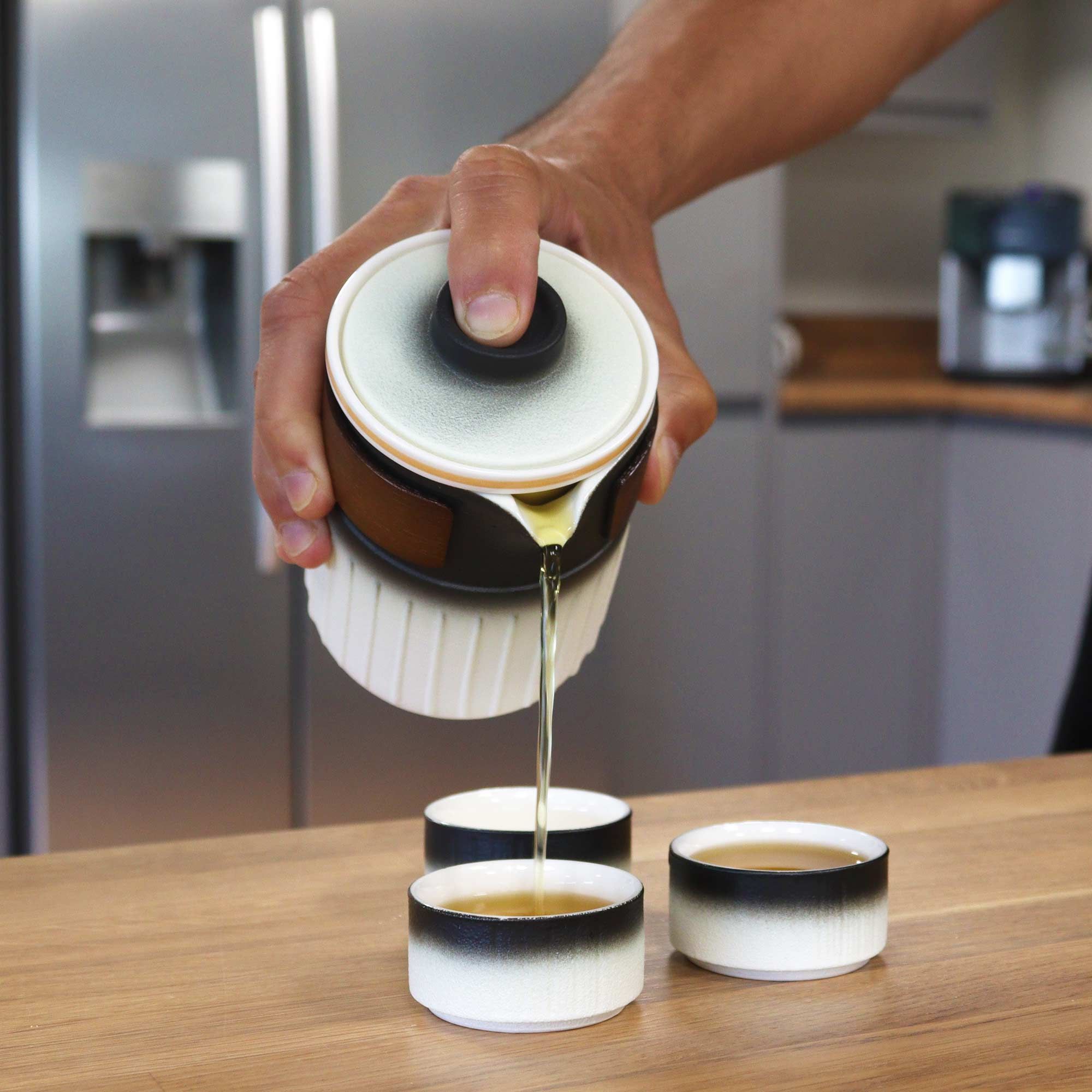 Service à thé de voyage en céramique, dégradé noir et blanc, théière et tasses