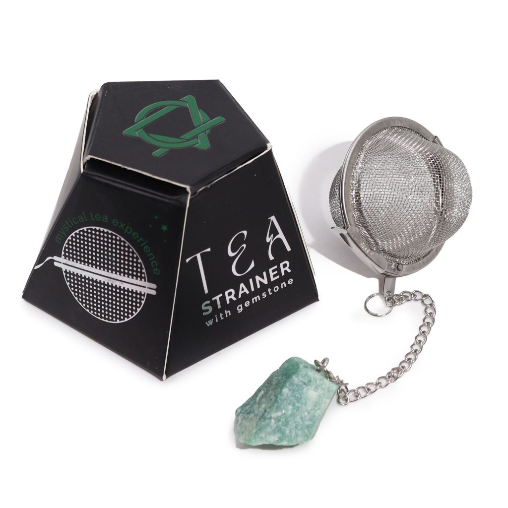 Passoire à thé en acier inoxydable avec pierre d'aventurine verte brute suspendue, avec son coffret pyramidal - Lumen Arca