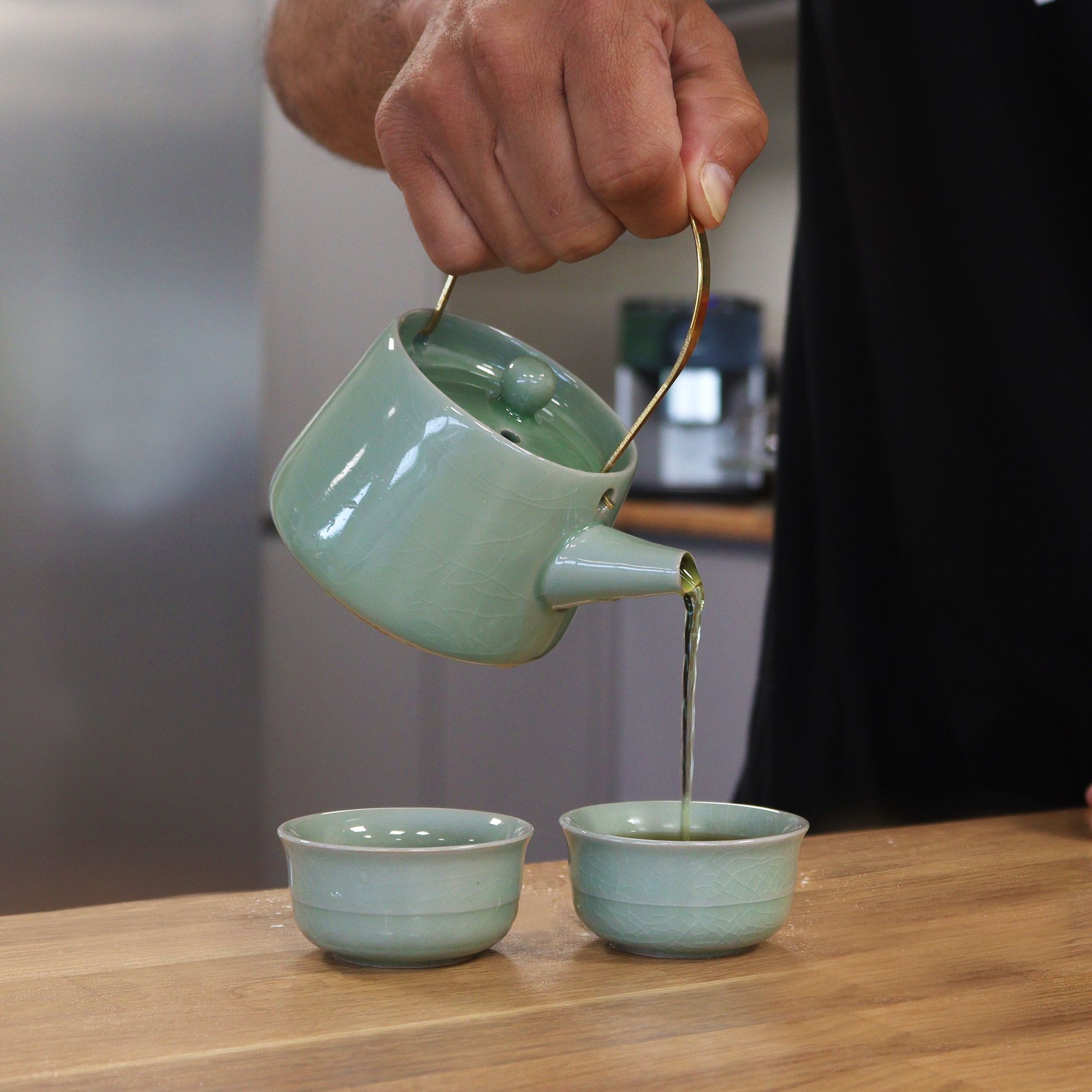Service à Thé Vert Jade avec Anse Dorée – Théière et 2 Tasses – Image 4